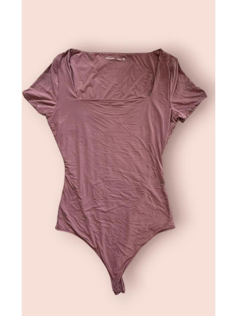 Abercrombie and Fitch Woman’s Short Sleeve Body Suit Soft - Dark Pink - M